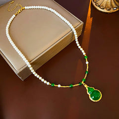 Gothic Revival Vintage Necklace – Exaggerated European Light Luxury