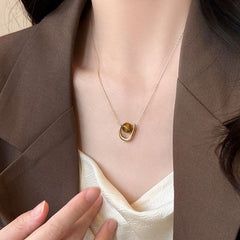 Aurora Gold Collarbone Necklace